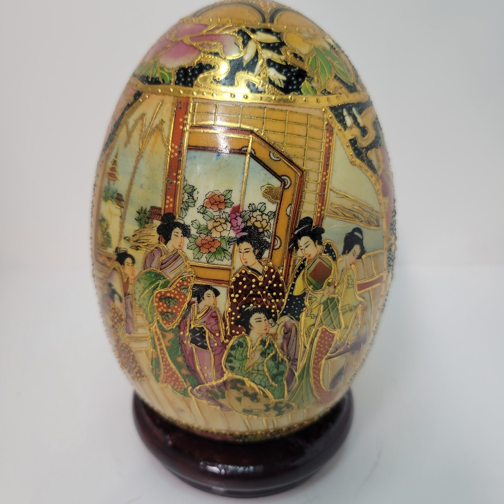 Vintage Asian‎ Egg Figurine Geisha Girls Floral Gold Gilt Decorative Display